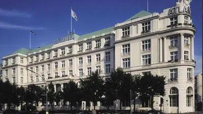 Hotel Atlantic, sulla riva dell'Alster, Amburgo