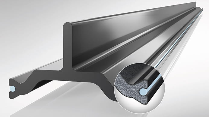 Detailansicht des Wärmedämmprofils insulbar LI aus geschäumtem, glasfaserverstärktem Polyamid zur thermischen Trennung im Metallrahmen von Fenstern, Türen und Fassaden.